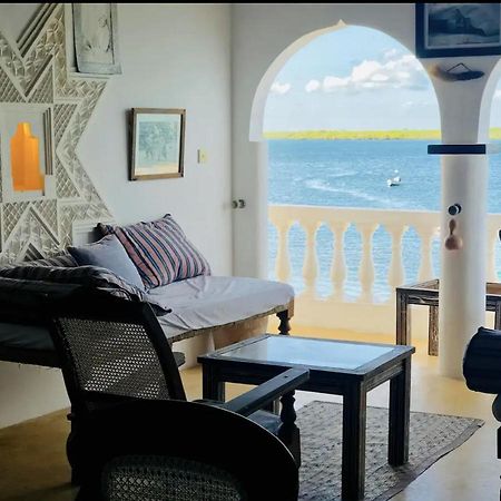 Bed and Breakfast Shela Bahari Экстерьер фото